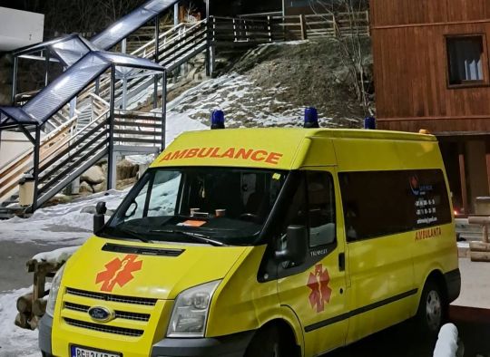 Sanitetski prevoz Safe Medic 13